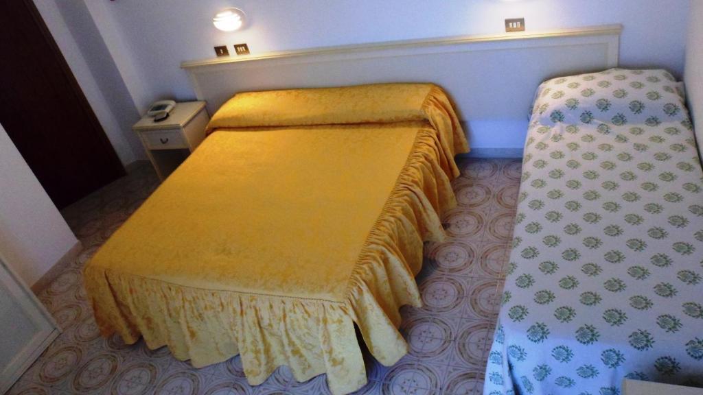 Hotel Reali Chianciano Terme Ruang foto