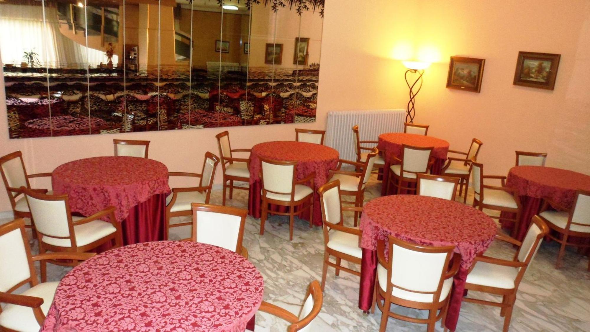 Hotel Reali Chianciano Terme Bagian luar foto