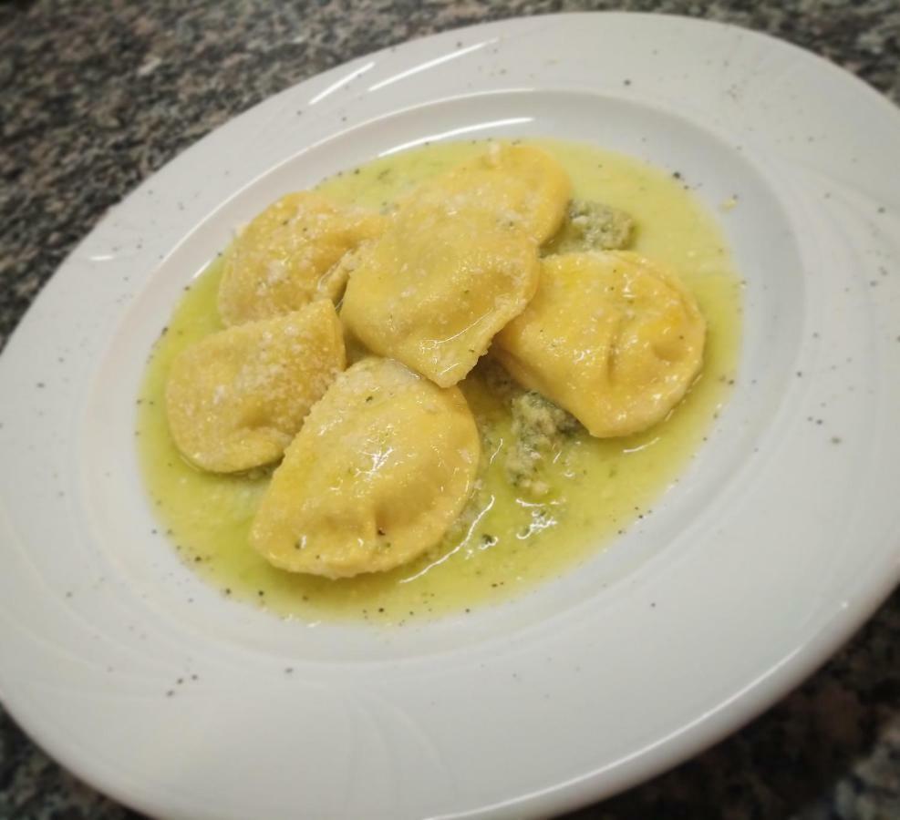 Hotel Reali Chianciano Terme Bagian luar foto